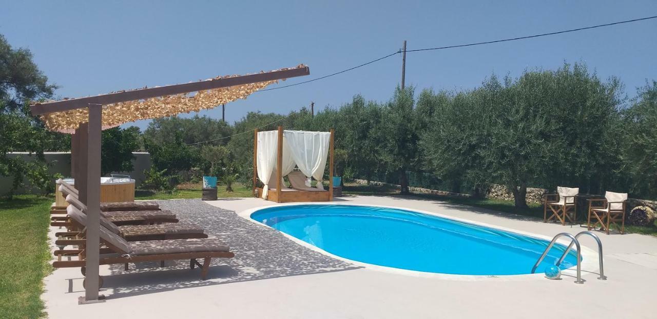 Stavlos Tsoukaládhes 외부 사진